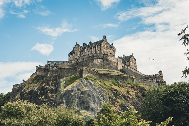 Edinburgh City Tour - Image 1