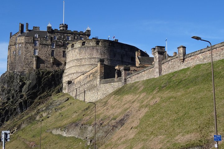 Edinburgh Old Town and Rosslyn Chapel - Image 3
