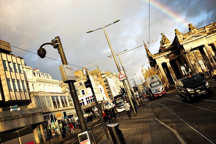 Edinburgh Unveiled: Private Driving Day Tour of Edinburgh City - Image 5