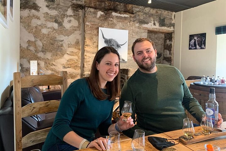 Edinburgh Whisky Tour - Whisky Tastings and Distillery Tours - Image 1