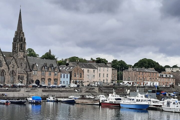 Explore Edinburgh Private Tour - Image 4