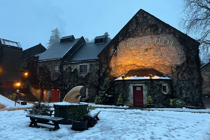 Full Day Private Scotch Whisky Tour with Luxury MPV - Image 1