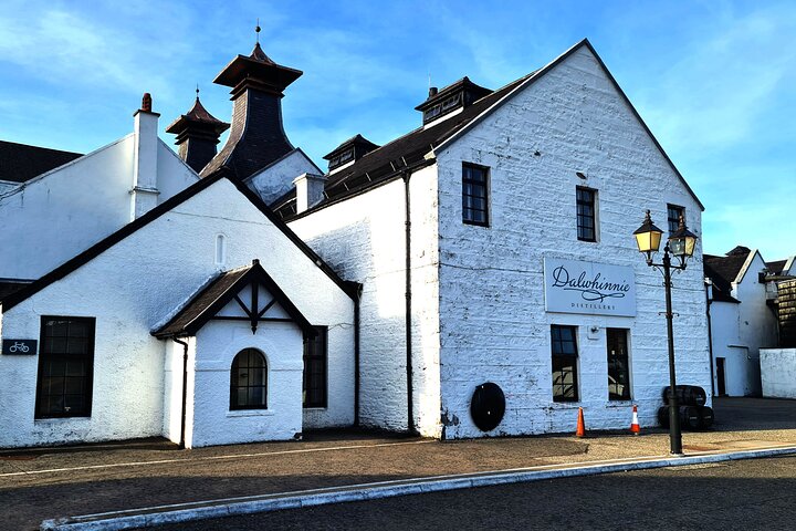 Full Day Private Scotch Whisky Tour with Luxury MPV - Image 3