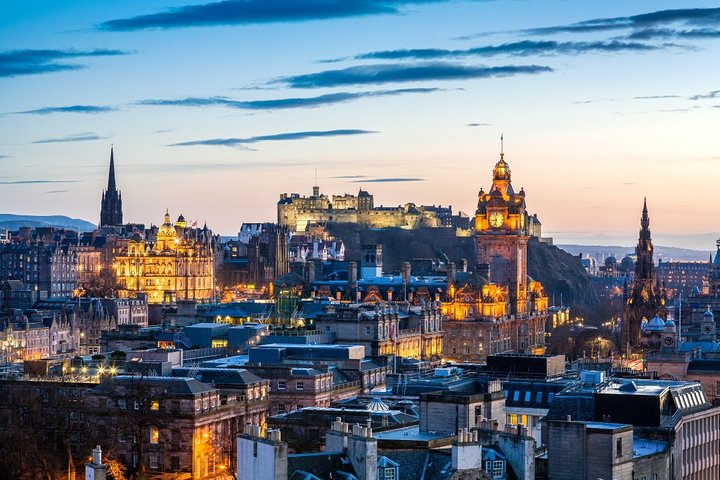 Grand tour of Edinburgh with all of the most popular & main tourist attractions - Image 5