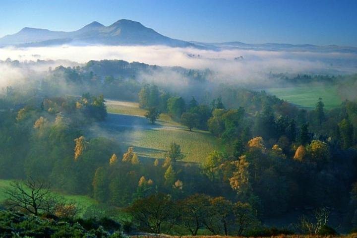 Hadrian's Wall Luxury Private Day Tour with Scottish Local - Image 2