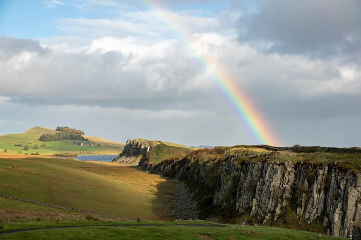 Hadrian's Wall Luxury Private Day Tour with Scottish Local - Image 4