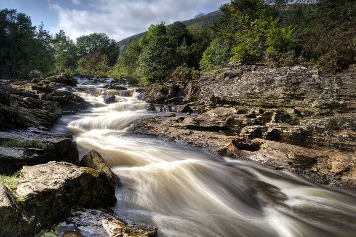 Highland Perthshire and Whisky Day Tour in Luxury MPV from Edinburgh - Image 1