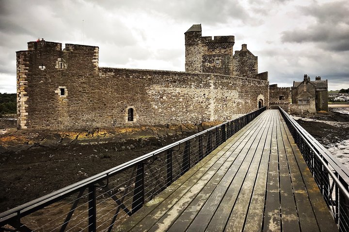 Outlander Odyssey: Private Outlander Filming Locations Day Tour - Image 4
