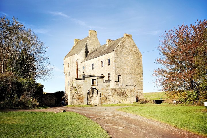 Outlander Odyssey: Private Outlander Filming Locations Day Tour - Image 1