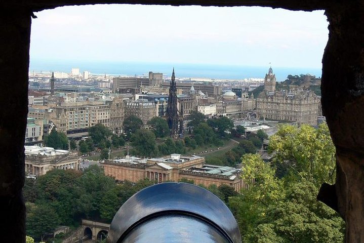 Private Edinburgh City Tour  - Image 2
