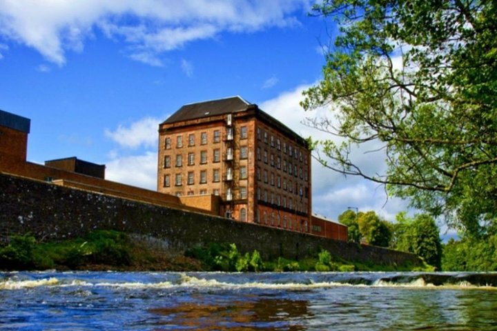 Scottish Gin & Whisky Distillery Experience - Private Day Tour - Image 5
