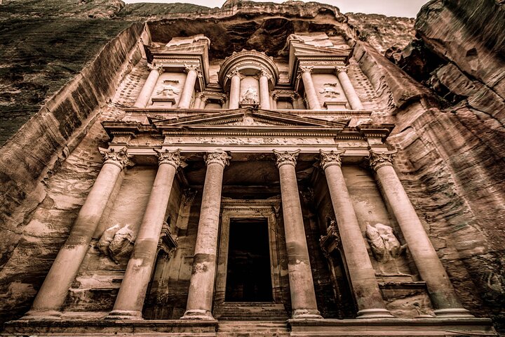 Petra tour from Arava Border ( yitzhak-rabin) - Image 1