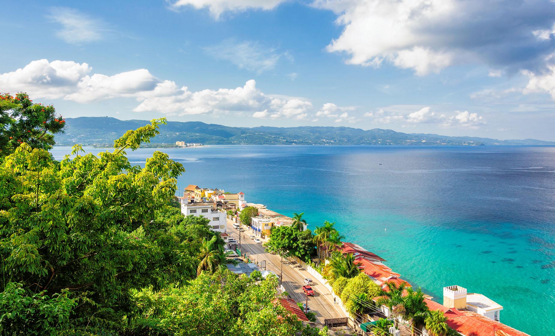 Montego Highlights and Beach Break - Image 1