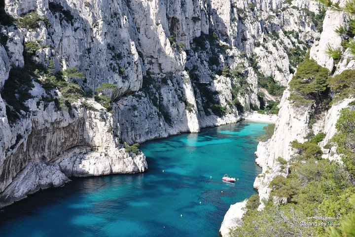 Aix en Provence & Cassis Tour - Image 1