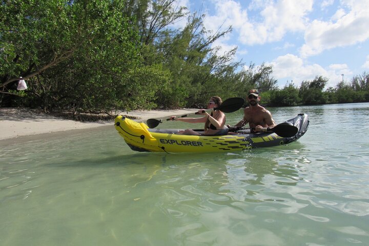 Private Kayak, Snorkeling and Fort Lauderdale boat tour - Image 5