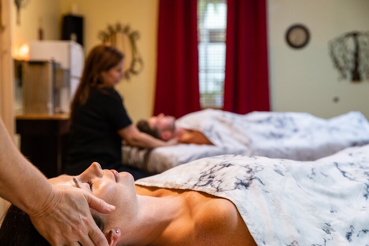 Signature Massage & Spa with Master Therapist and Infra Red Sauna - Image 4