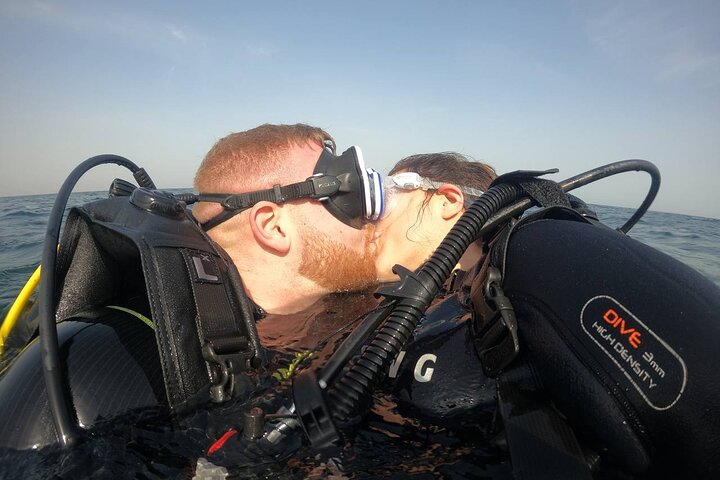 Discover Scuba Diving in Fujirah Dibba  - Image 1