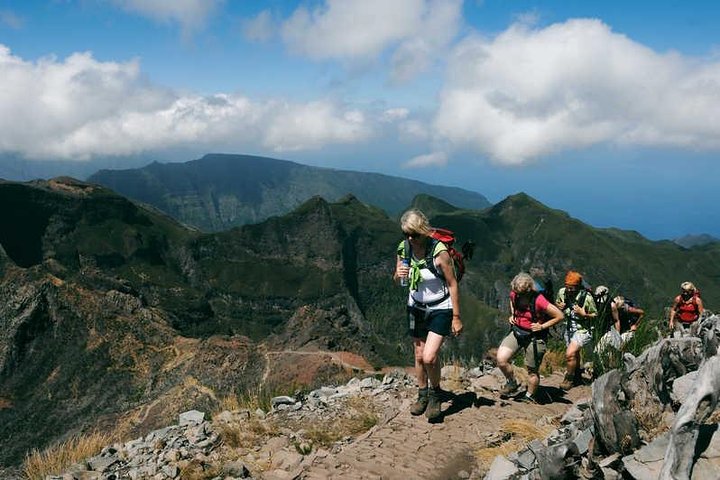 Adventurous Hiking Pico Areeiro to Pico Ruivo - Image 1