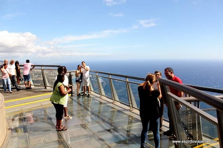 Around the Island - Two days Tour - Image 1