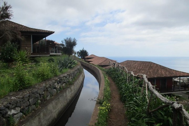 Curral dos Romeiros (Half Day Walk) - Image 3