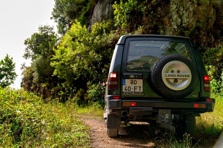 Full Day East Madeira's Santana and Peaks Tour by 4x4 Expedition - Image 2