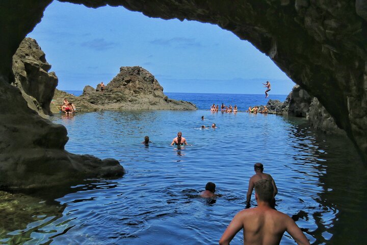 Full Day Private 4x4 Tour in West Madeira with Local Guide - Image 5