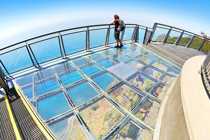 Funchal and South East Madeira highlights on a private 5-hour tour - Image 3