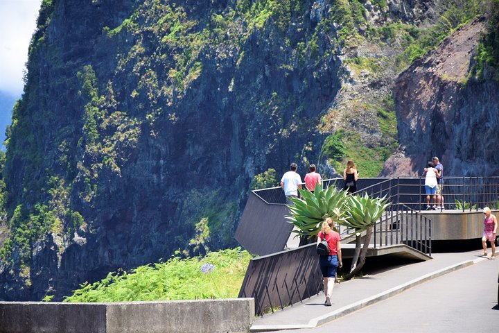 Go West - The most popular tour - Image 5