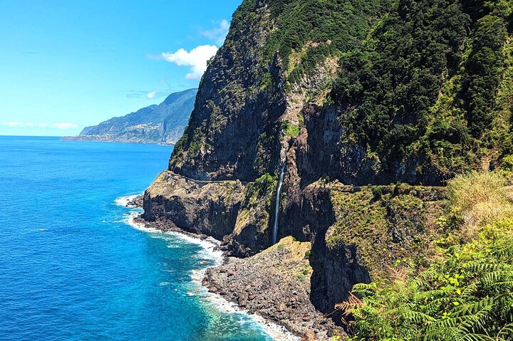 Madeira North Express 4 Hour Tour (S. Vicente, Seixal, P. Moniz) - Image 2