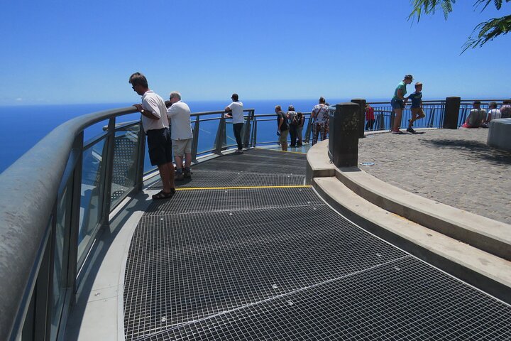 Madeira Sea Cliff and Camara de Lobos 4WD Half Day Tour - Image 5
