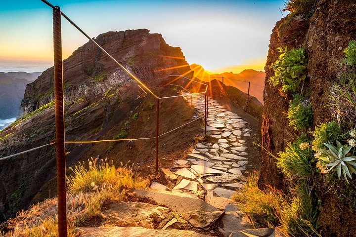 Pico Do Arieiro / Pico Ruivo - Image 3