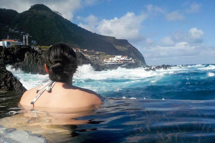 Porto Moniz - Natural Swimming Pools - Image 2