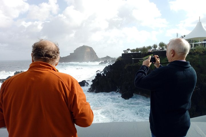 Private Half Day Tour West - Lava Pools and Waterfalls - Image 5