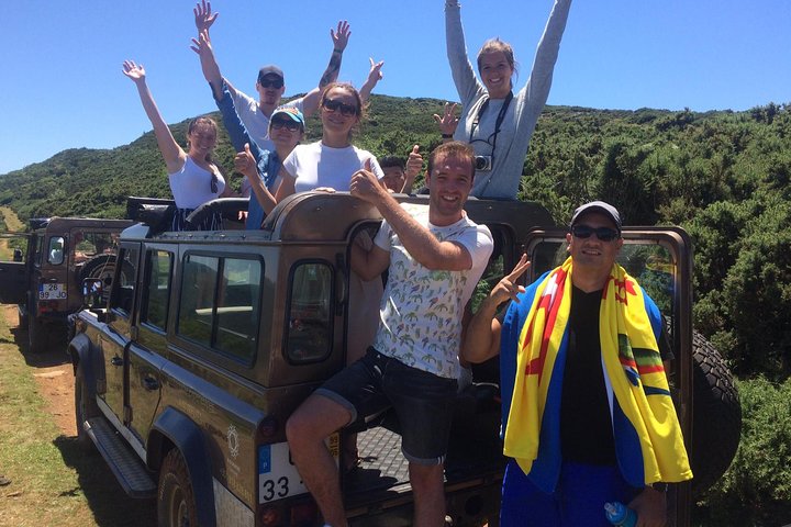 Skywalk, Fanal & Porto Moniz Pools Full day Tour in Open Roof 4x4 - Image 4