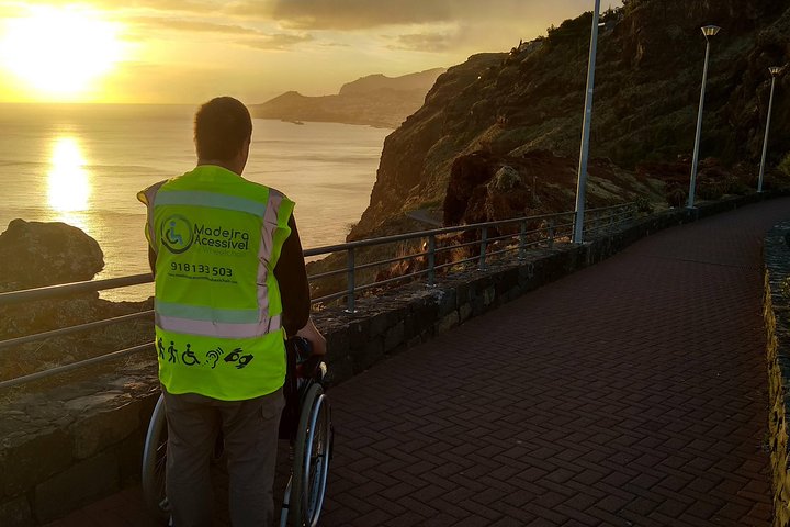 Wheelchair Handicap Tour Private Sunrise - Image 4