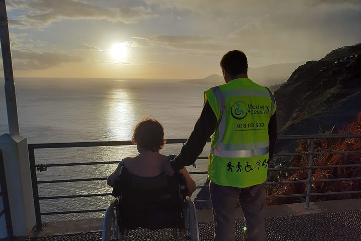 Wheelchair Handicap Tour Private Sunrise - Image 1
