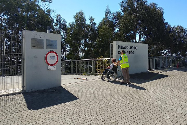  WHEELCHAIR TOUR 1/2 VISIT CABO GIRAO Private Tour  - Image 3