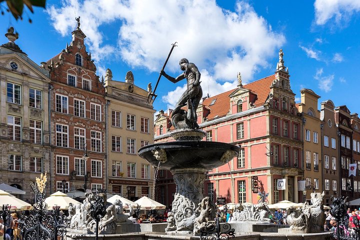 Best of Gdańsk, Gdynia and Sopot in 1-Day Private Car Tour - Image 3