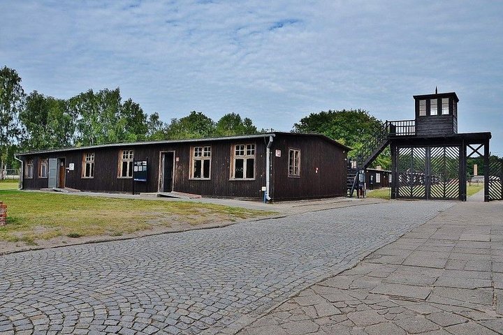 Full-Day Private Guided Tour to Stutthof Concentration Camp and Malbork Castle - Image 3