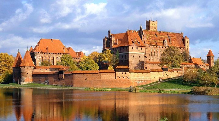 Malbork Castle and Westerplatte Tour with Lunch  - Image 1