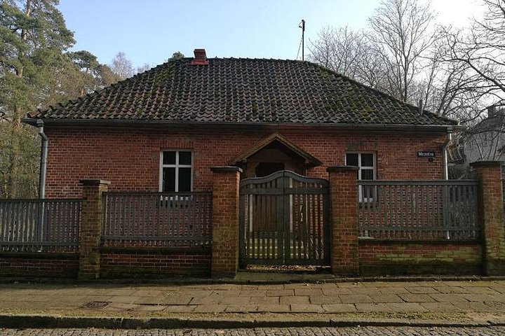 Private transportation to the Stutthof Concentration Camp 4 hour - Image 5