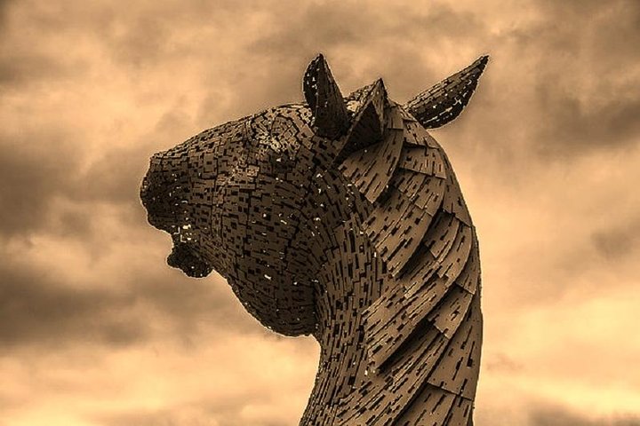 Kelpies and Falkirk Wheel Private Tour for 1 - 4 people from Greater Glasgow - Image 1