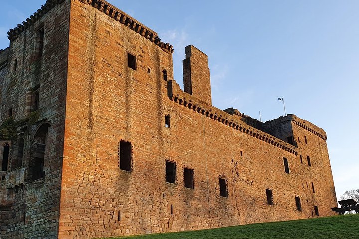 Outlander Tour - Image 4