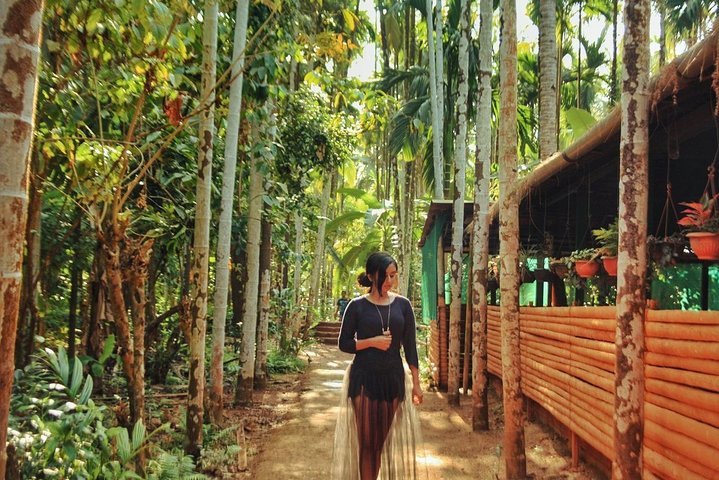 CULTURAL & HISTORIC DAY TOUR ATTRACTIONS - Churches, Temples & Spice Plantation - Image 1