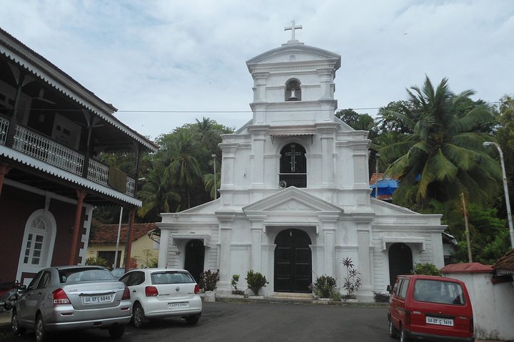 Explore Latin Colony In Goa by Walk - Image 2
