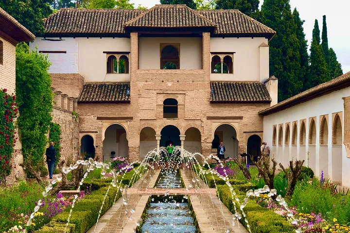 Alhambra Private Tour from Motril: with transport and skip-the-line-tickets - Image 4