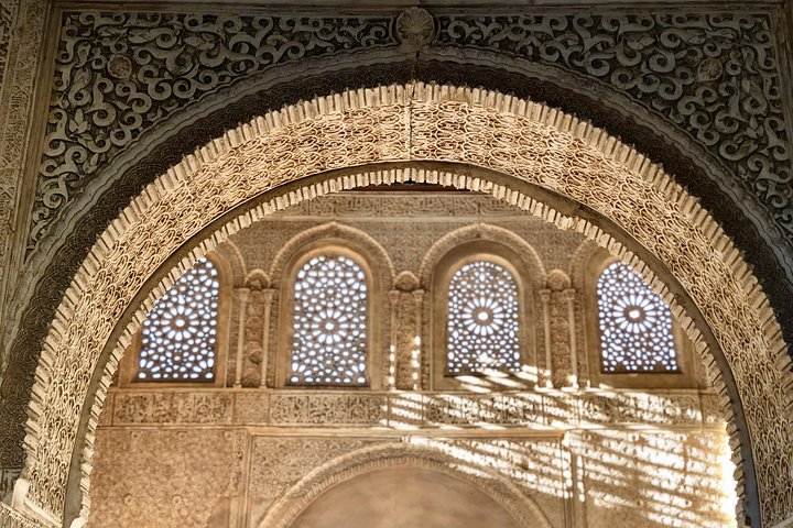 Alhambra Private Tour from Motril: with transport and skip-the-line-tickets - Image 3