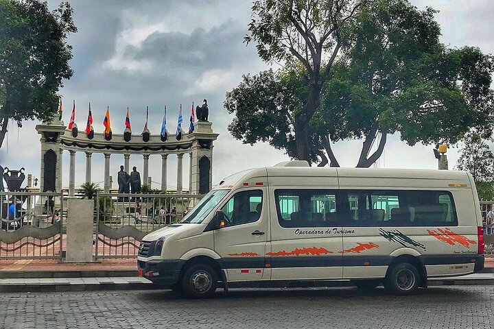 Private City Tour through the Pearls of Guayaquil - Image 1