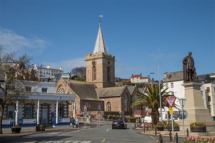 Guernsey City Tour - Walking Private Shore Tour - Image 1