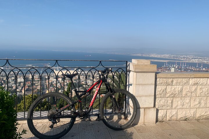 Haifa Walking City Tour from the Port with the Licensed Guide - Image 2